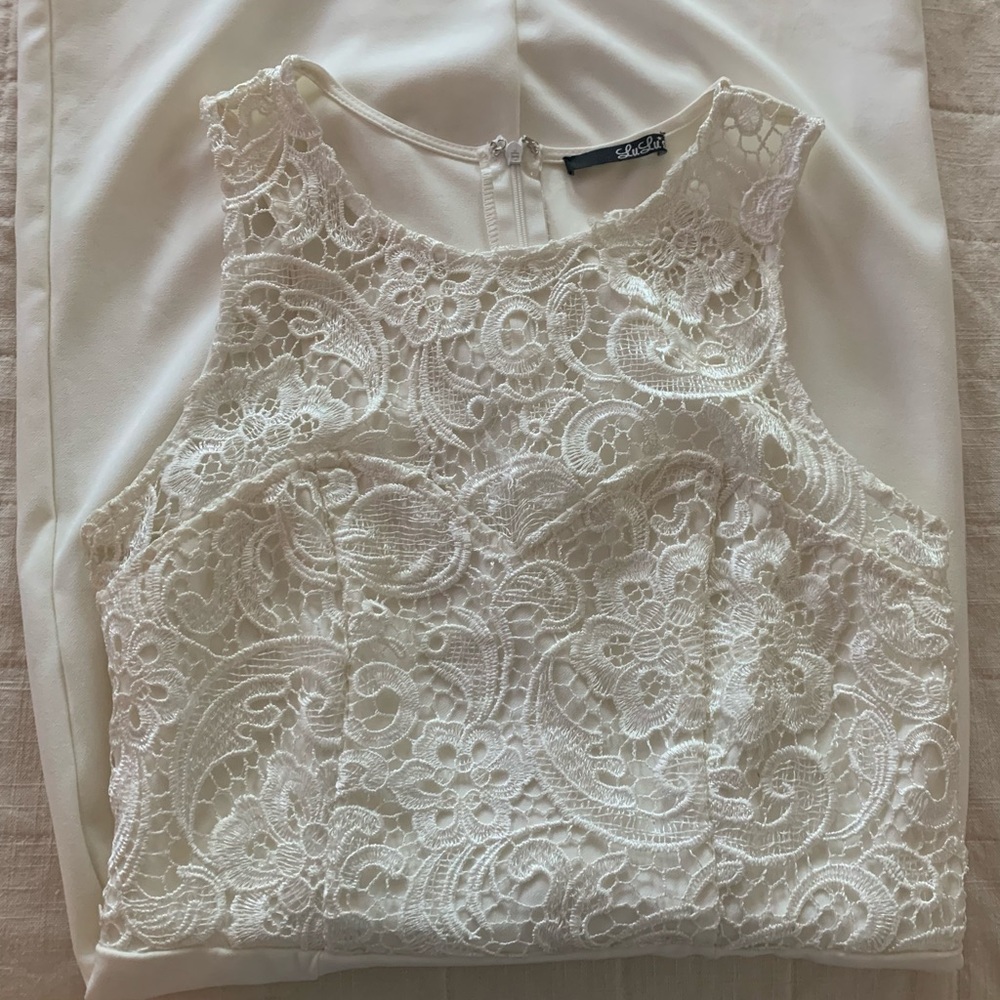 Lulu’s brand, white dress size medium